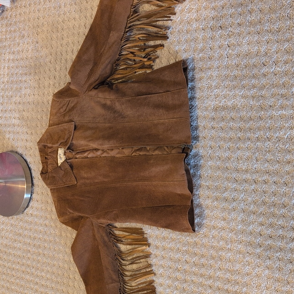 Brown 100% Leather Zip Up Jacket With Fringe Arms. Comint Brown Leather Coat - Picture 5 of 15